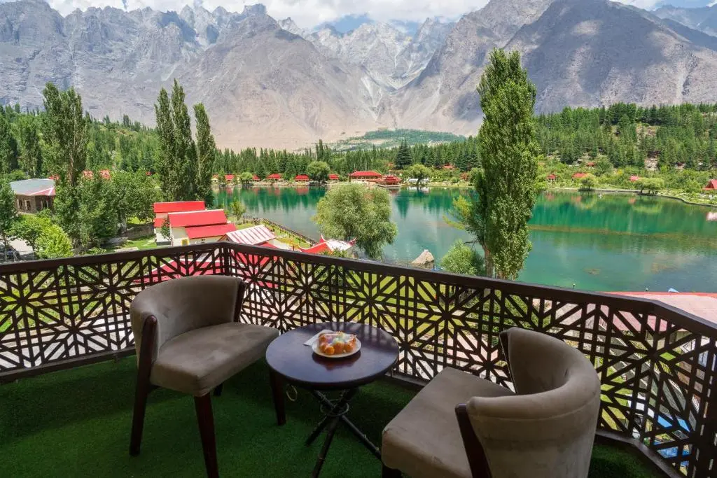 4 Days Tibet Hotel Skardu Honeymoon Packages (Delux 3**)- Skardu Tour Packages by Air